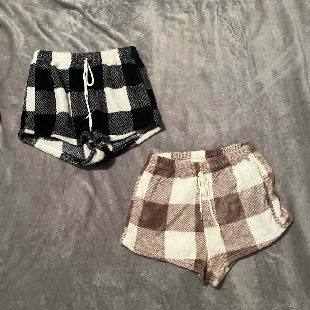 Plaid Women's Shorts - Black and Brown